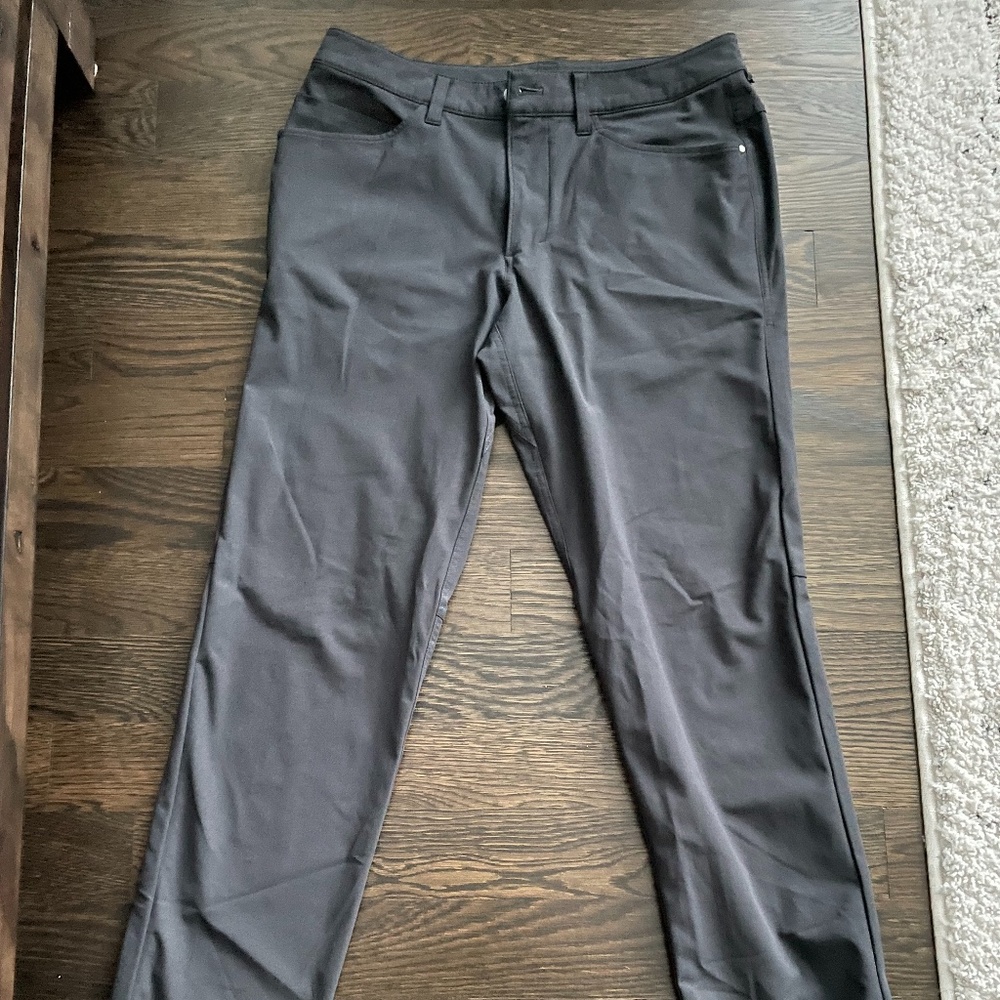 LULULEMON MENS ABC PANT